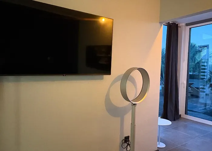 Claus 公寓 卡列罗港